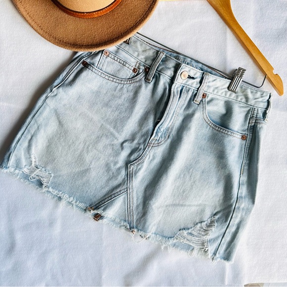 American Eagle, mini denim skirt size 6 in perfect condition - Picture 15 of 15